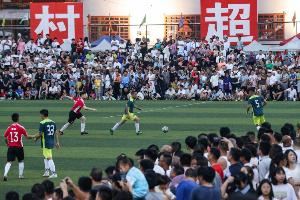 村超全国赛江西赛区6月28日晚7:00开幕，14支队伍将进行激烈角逐